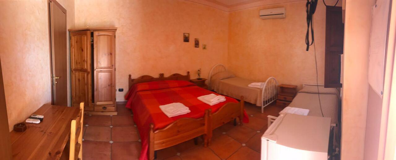 Agriturismo Pingitore Luzzi Kültér fotó