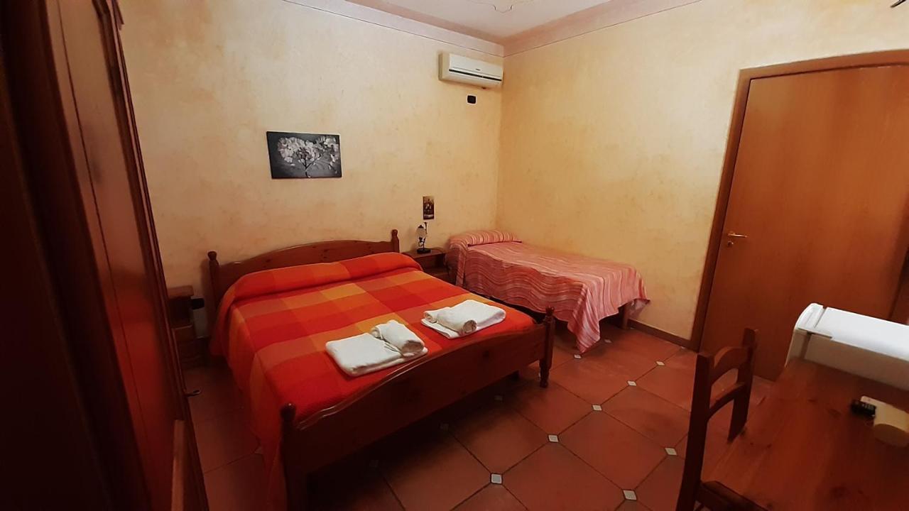 Agriturismo Pingitore Luzzi Kültér fotó