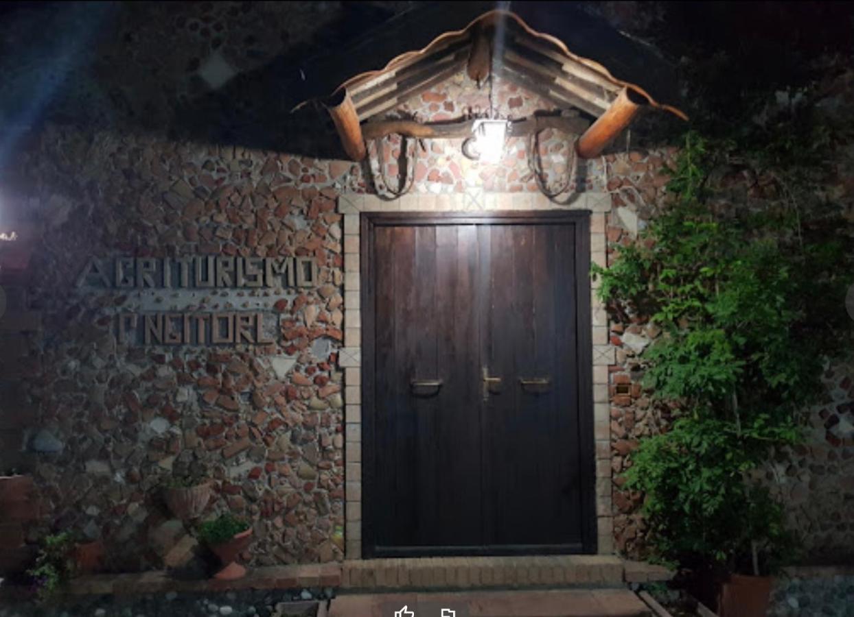 Agriturismo Pingitore Luzzi Kültér fotó