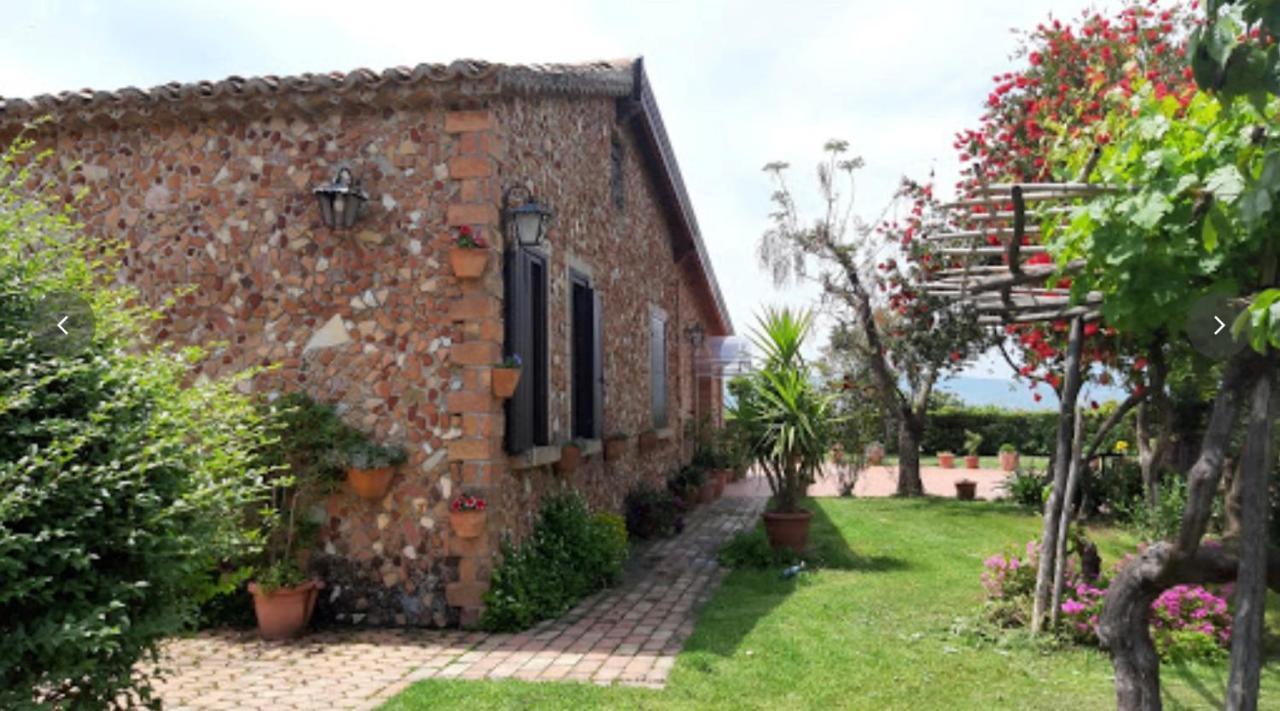 Agriturismo Pingitore Luzzi Kültér fotó